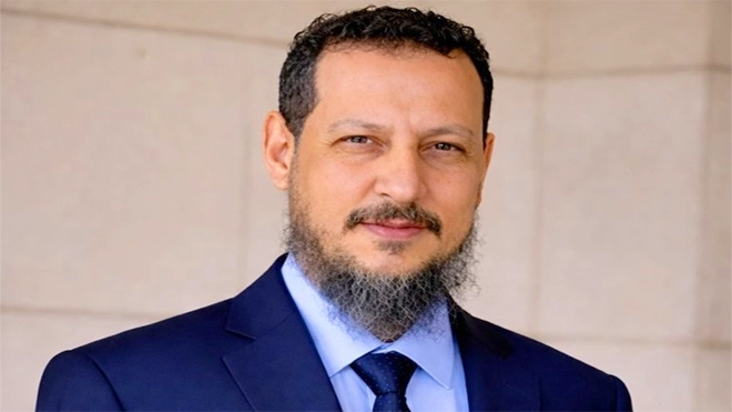 ​محافظ عدن يصادق على شرعية اللجنة التحضيرية الحالية للجمعيات السكنية